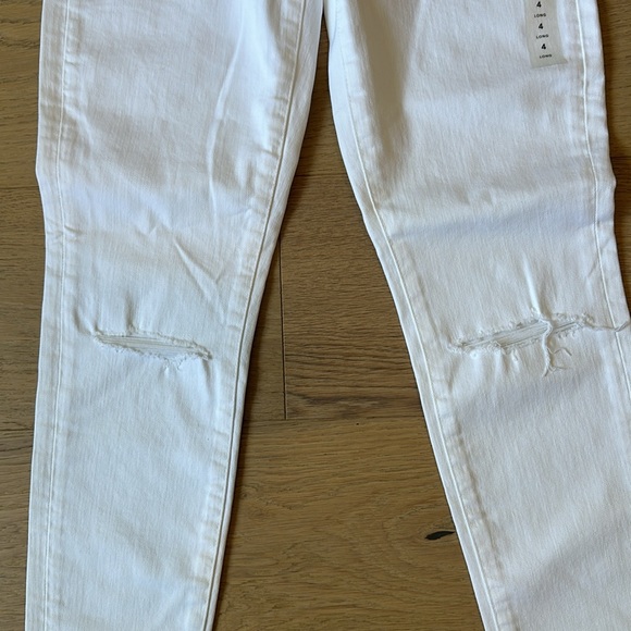 AE white jeans- new with tags - Picture 3 of 6